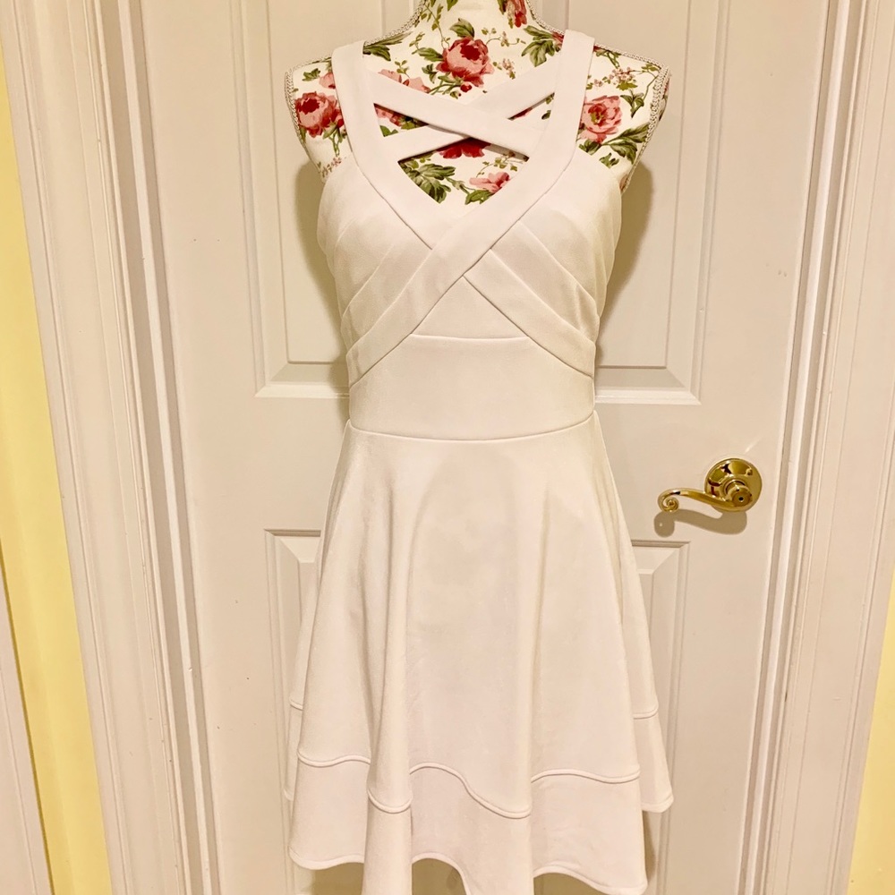 Love, Nickie Lew white skater dress 11 (Juniors)
